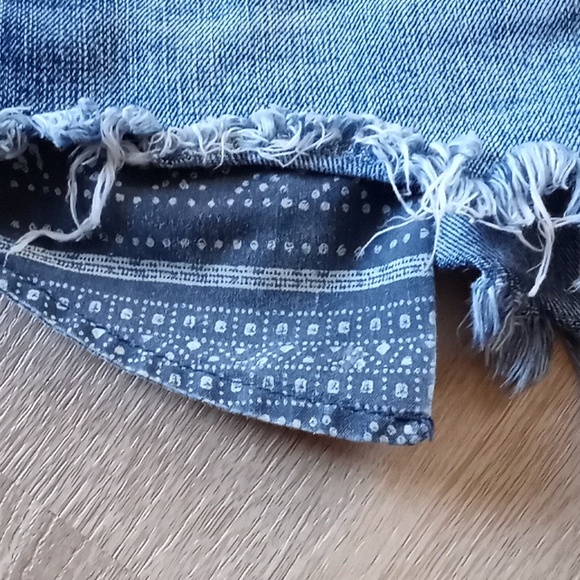 American Eagle Outfitters AEO Shortalls Blue Denim Handkerchief Pockets - Picture 5 of 10